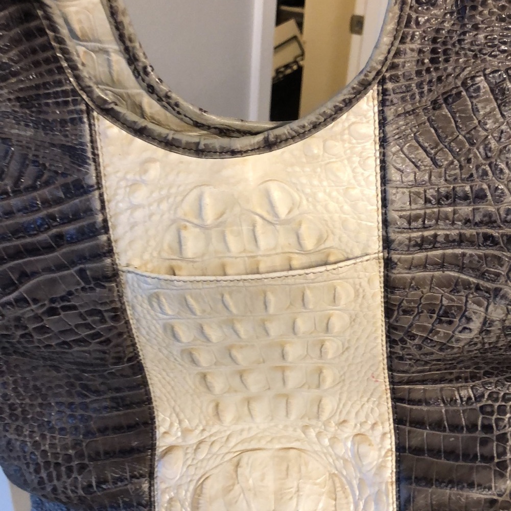 Beautiful Brahmin handbag - Picture 6 of 6